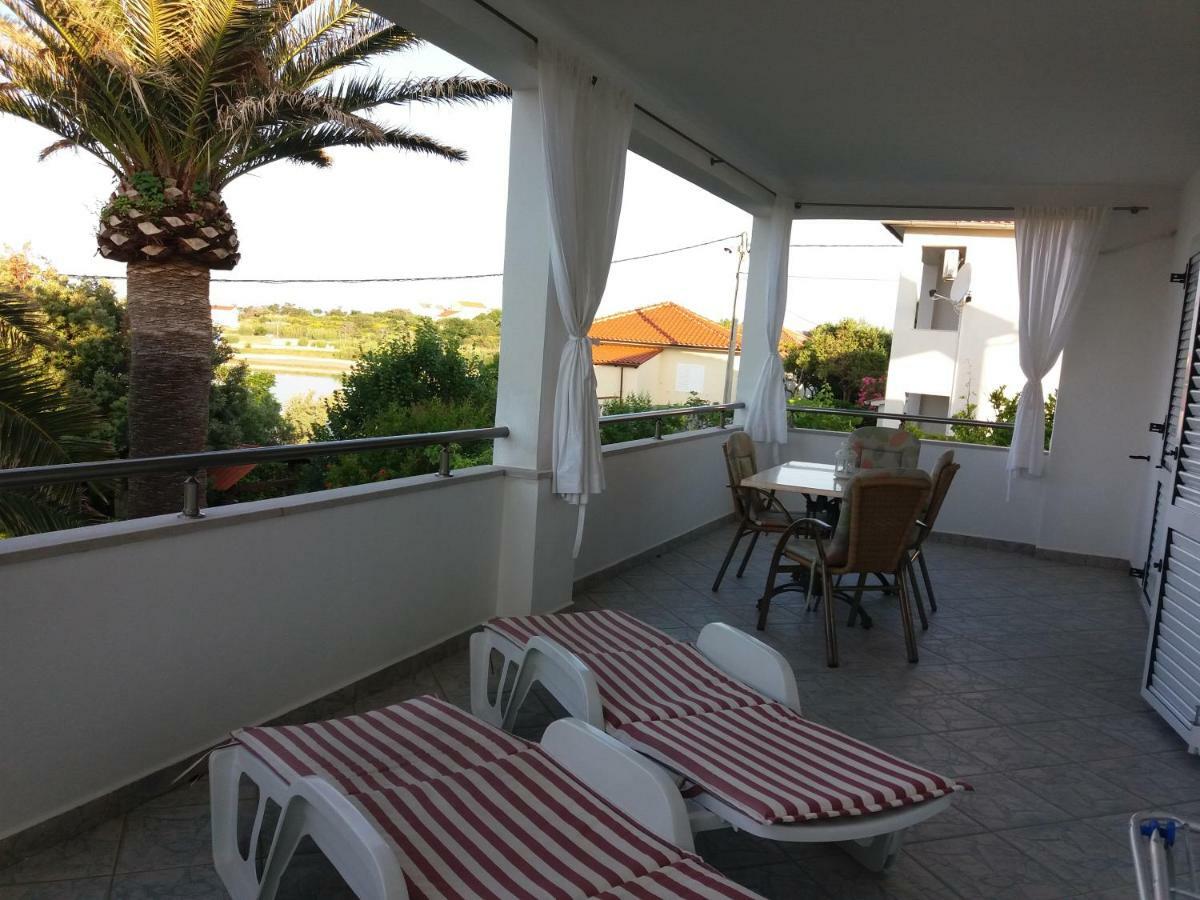 Apartments Ajka Раб Екстериор снимка